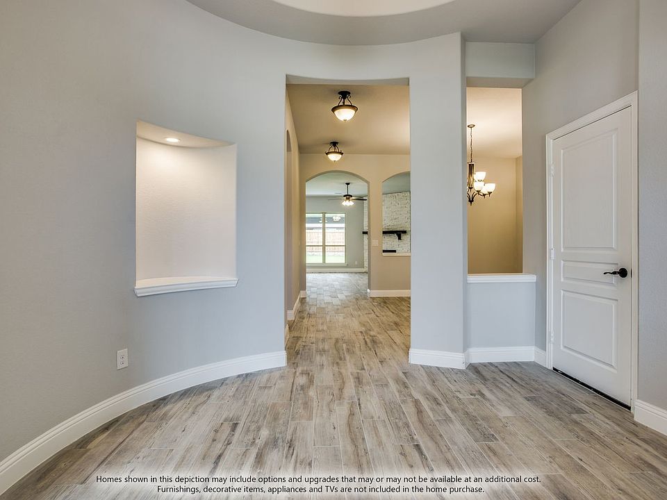 Carolina Foyer