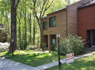 11533 Hearthstone Ct, Reston, VA 20191