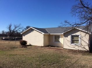 2504 Oakland Blvd, Fort Worth, TX 76103