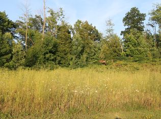 409 Kames Cv, Slinger, WI 53086