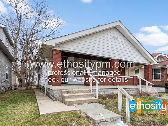 2nd image of 927 N Grant Ave