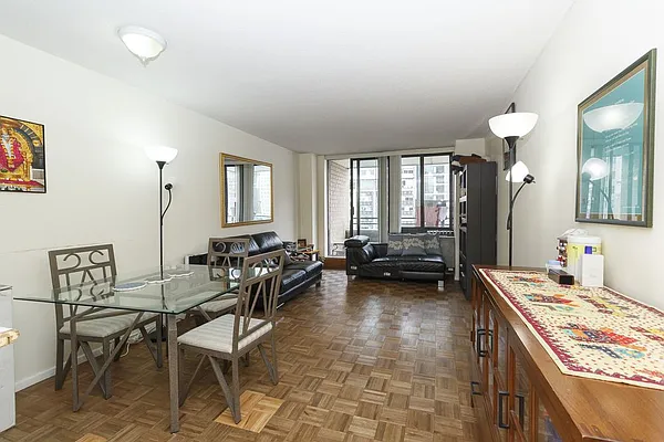 Rented by Park River | media 10