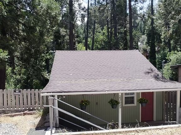 2nd image of 23655 Rocky Dell Rd