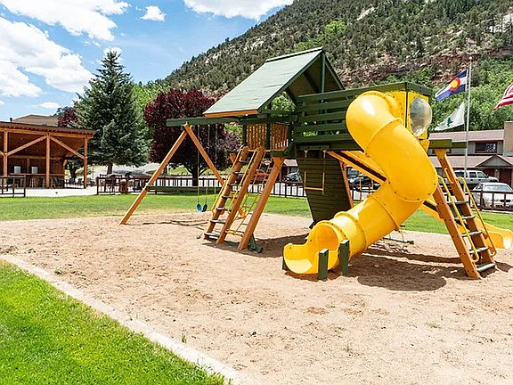 Red Cliff Apartments in Durango, CO