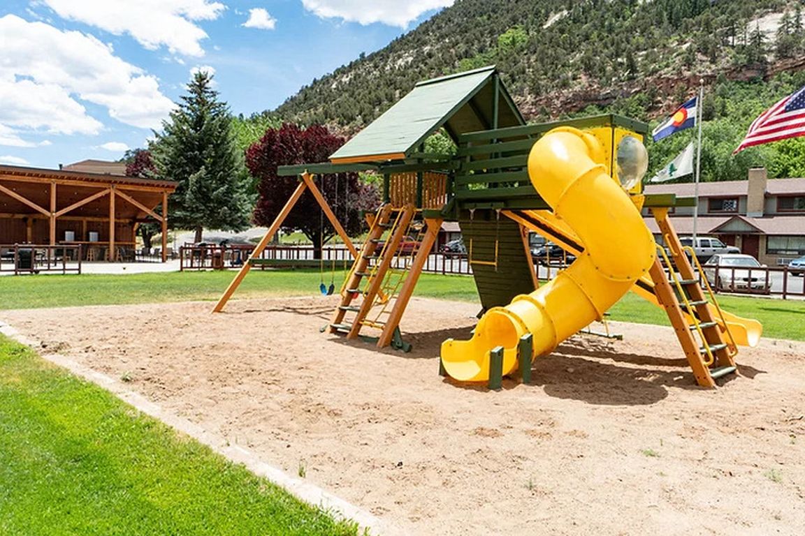 Red Cliff Apartments in Durango, CO