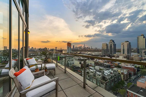 Sold by Compass | media 30