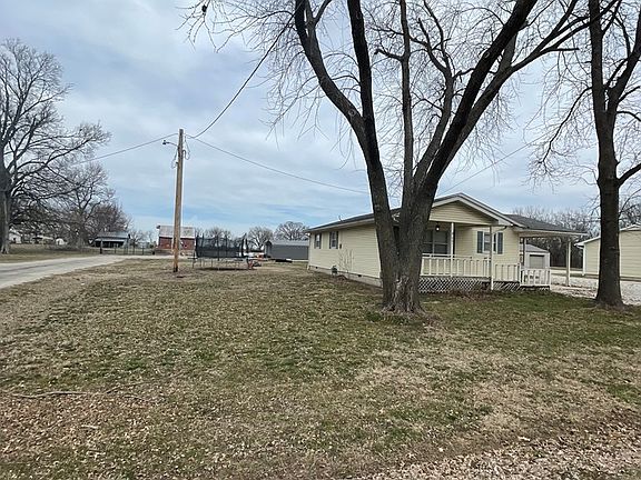 601 E 2nd St, Altamont, KS 67330 | MLS #46251 | Zillow