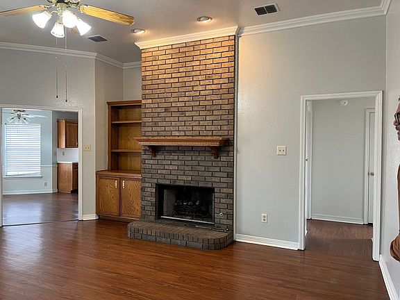 4th image of 6020 Sandalwood Dr