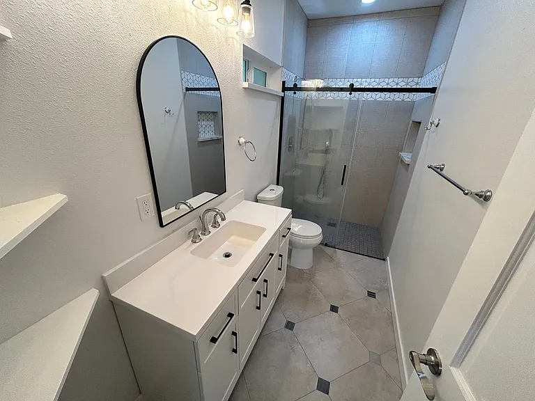1527 W Orangeburg Ave — Photo 27