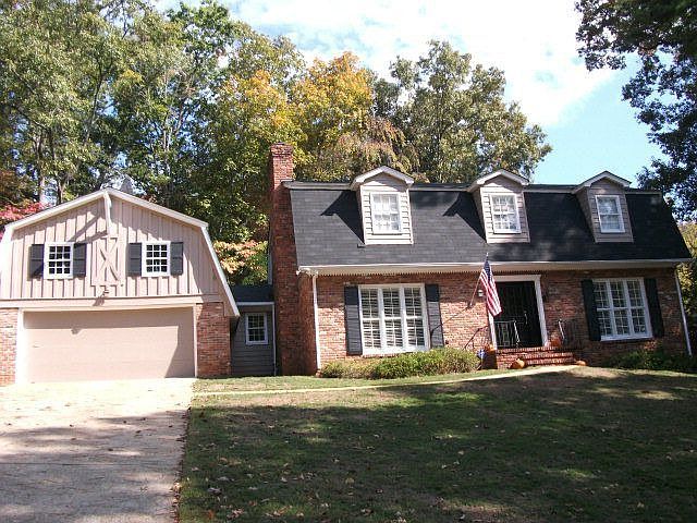 2nd image of 5455 Stonehaven Dr