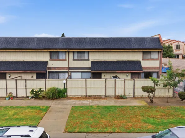 1960 S McClelland St APT 24, Santa Maria, CA 93454