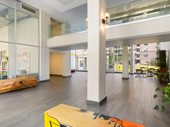 555 Main Street image 18 of 20