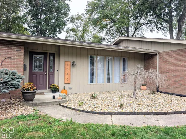 1640 South Dr, Columbus, IN 47203
