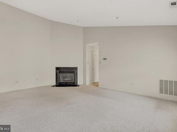 5th image of 1400 Golden Rod Ct Unit K