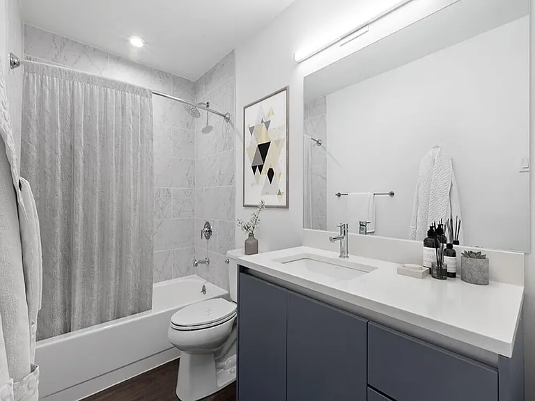1241_hunters-glen-part-2_bathroom_001_final-web
