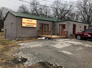 811 SW Oldham Pkwy, Lees Summit, MO 64081