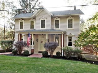 230 Compton Rd, Sewickley, PA 15143