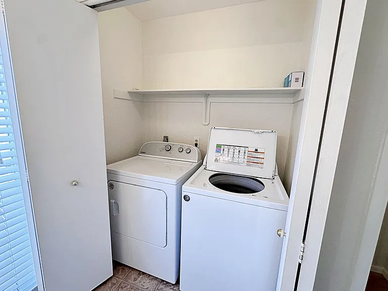 3317 Surfline Dr — Photo 22