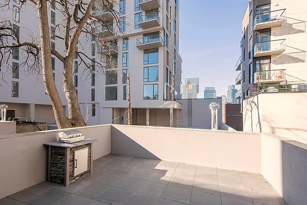 Rented by Michal Kuras, LREB | media 25