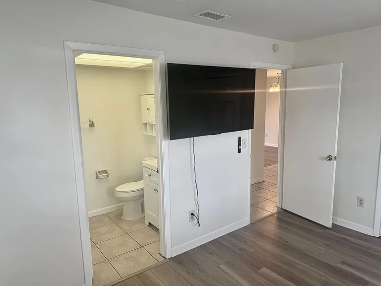402 Big Cedar Way — Photo 11