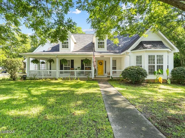 101 Pond Dr, Kathleen, GA 31047