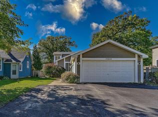 35830 N Ash St, Ingleside, IL 60041