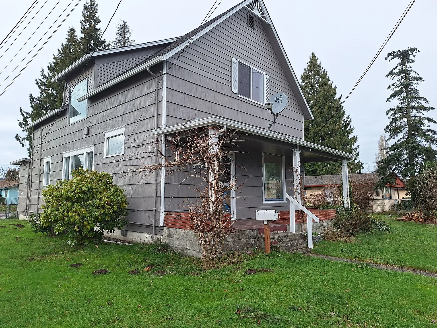 903 Cedar Avenue — Photo 1