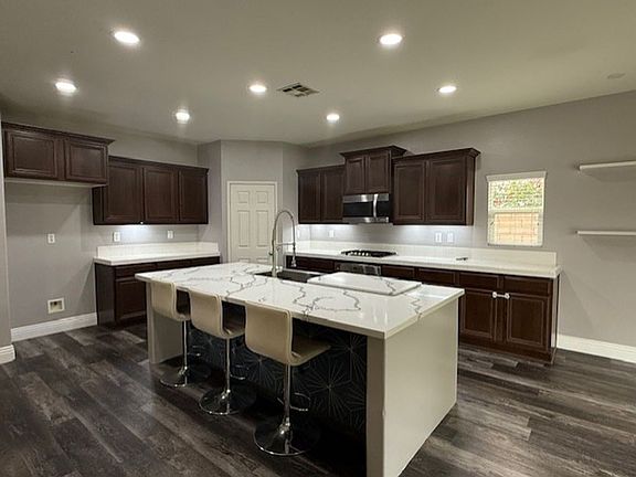 5th image of 82550 Grass Flat Ln