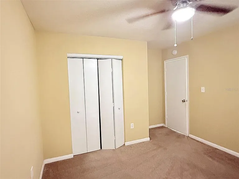 2615 E Curtis St — Photo 14