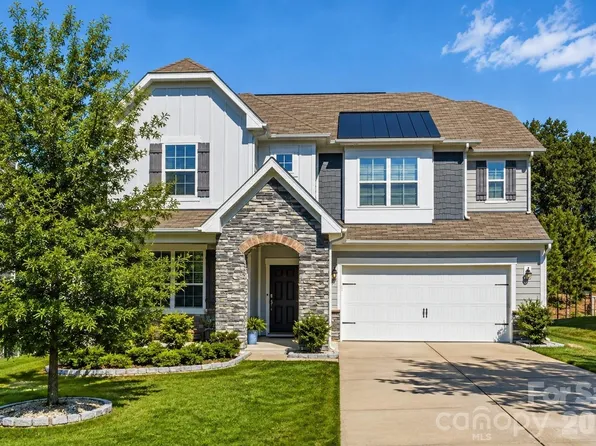 2018 Killian Creek Dr, Denver, NC 28037