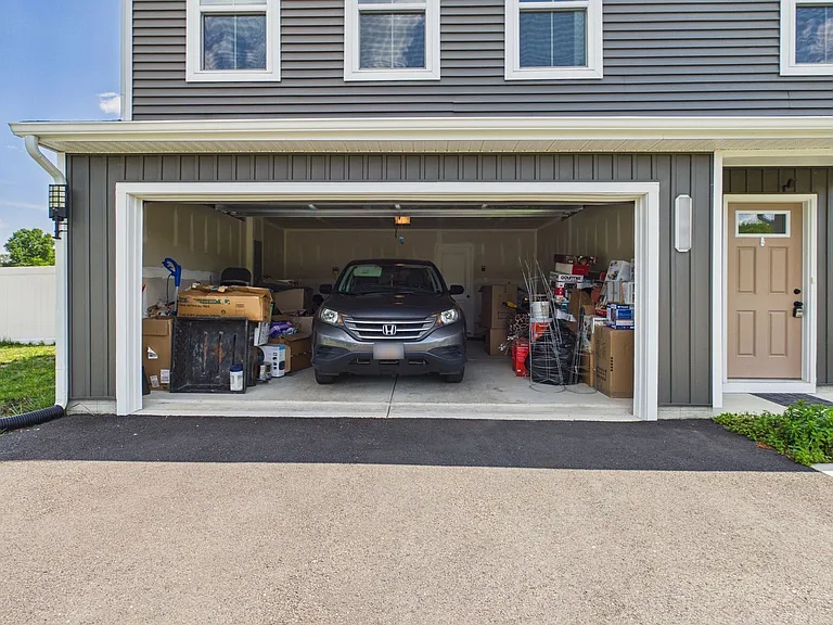 2945 Travis Ln — Photo 27