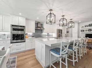 2545 Dawn Cir, Naples, FL 34103