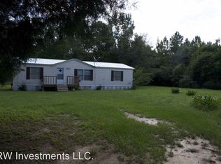 527 Harley Ln, Holt, FL 32564