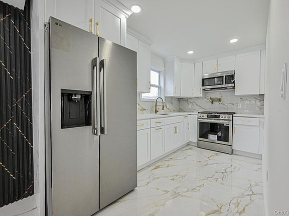 2nd image of 44 Catherine Avenue