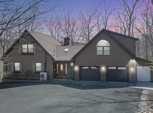 3127 Cherry Ridge Rd, Lehman, PA 18324