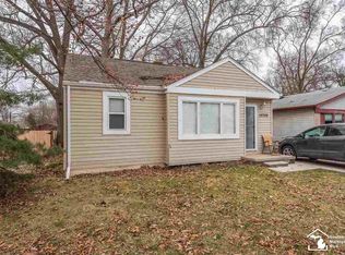 15706 Beech Daly Rd, Taylor, MI 48180