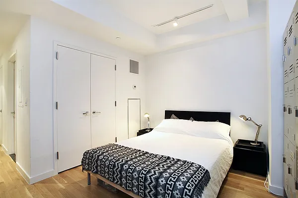 Rented by Corcoran | media 12