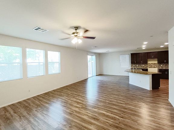 4th image of 1115 Echo Pass St