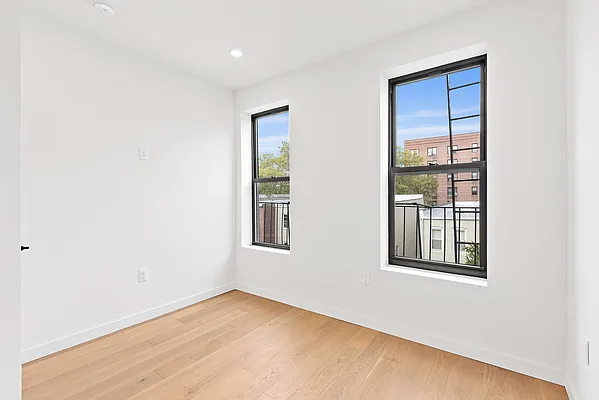 Rented by Fountain Realty Group | media 14