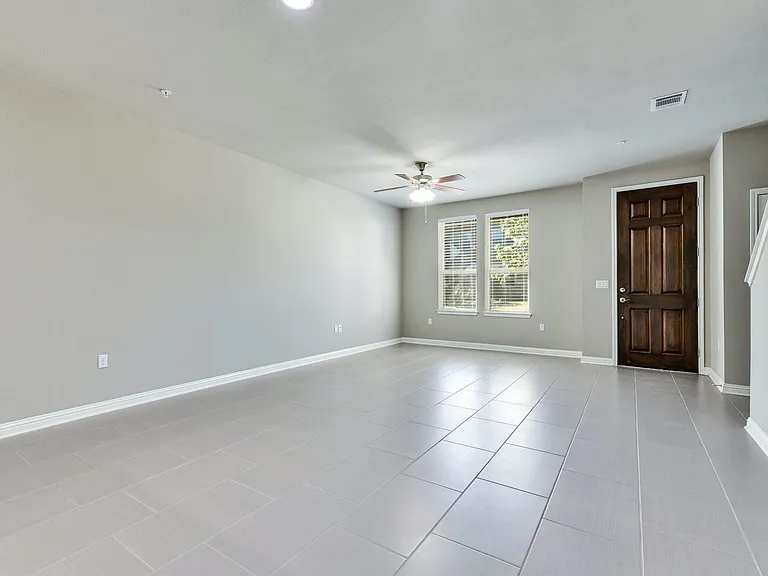 13800 Lyndhurst St #274 — Photo 14