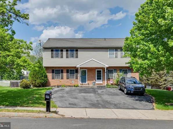 116 Carriage Dr, Wernersville, PA 19565