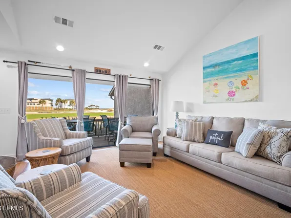 119 Ocean Point Dr, Saint Helena Island, SC 29920