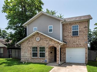 2558 Ghent St, Dallas, TX 75215
