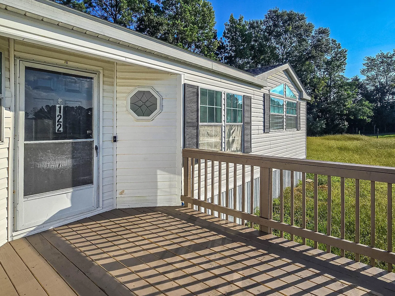 3 bed, 2.0 bath, 1935 sqft, $1,895 — Photo 4