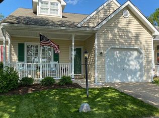 521 Wordsworth Cir, Purcellville, VA 20132