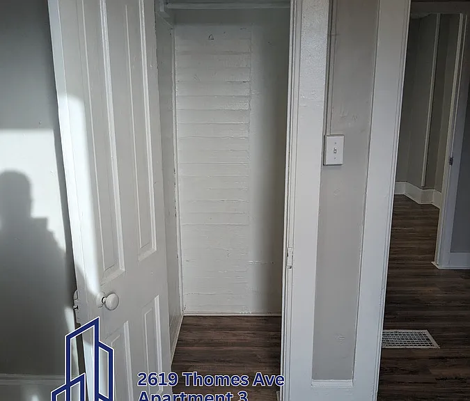 2619 Thomes Ave #3 — Photo 12