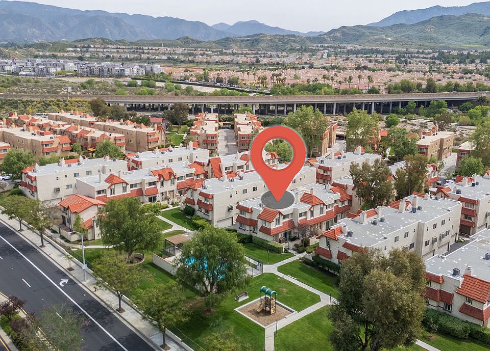 1st image of 17955 River Cir APT 1