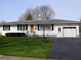 23 Drexel Dr, Rochester, NY 14606