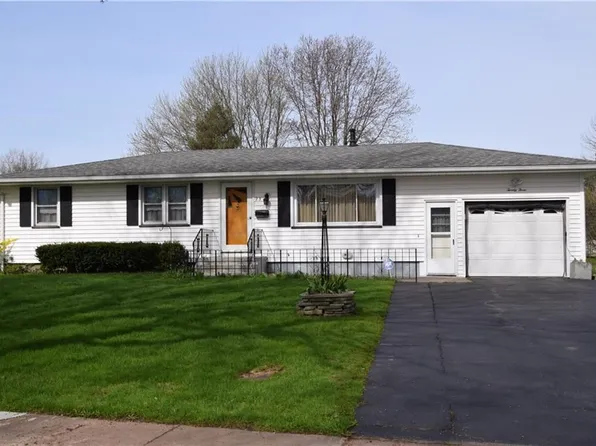 23 Drexel Dr, Rochester, NY 14606