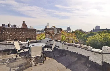 Rented by Park Property Advisors